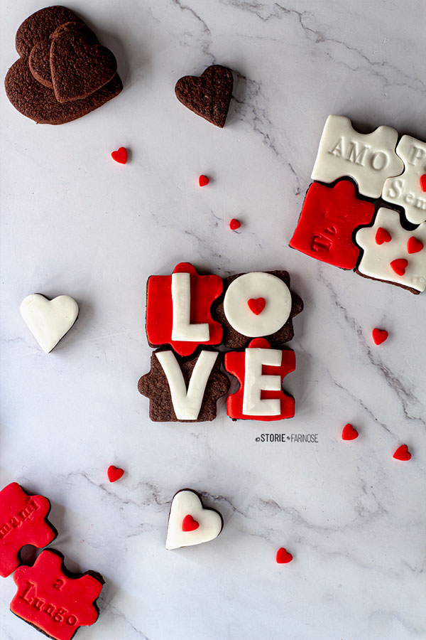 biscotti puzzle san valentino love