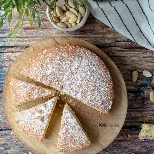 torta di mandorle di Asiago copertina